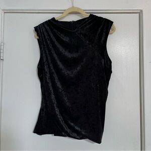 White House Black Market Black Crushed Velvet Sleeveless Blouse zipper